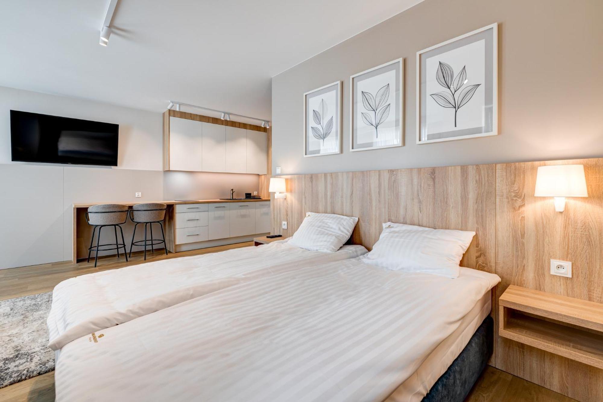 King Apartamenty Galaxy ชเตชชิน ภายนอก รูปภาพ