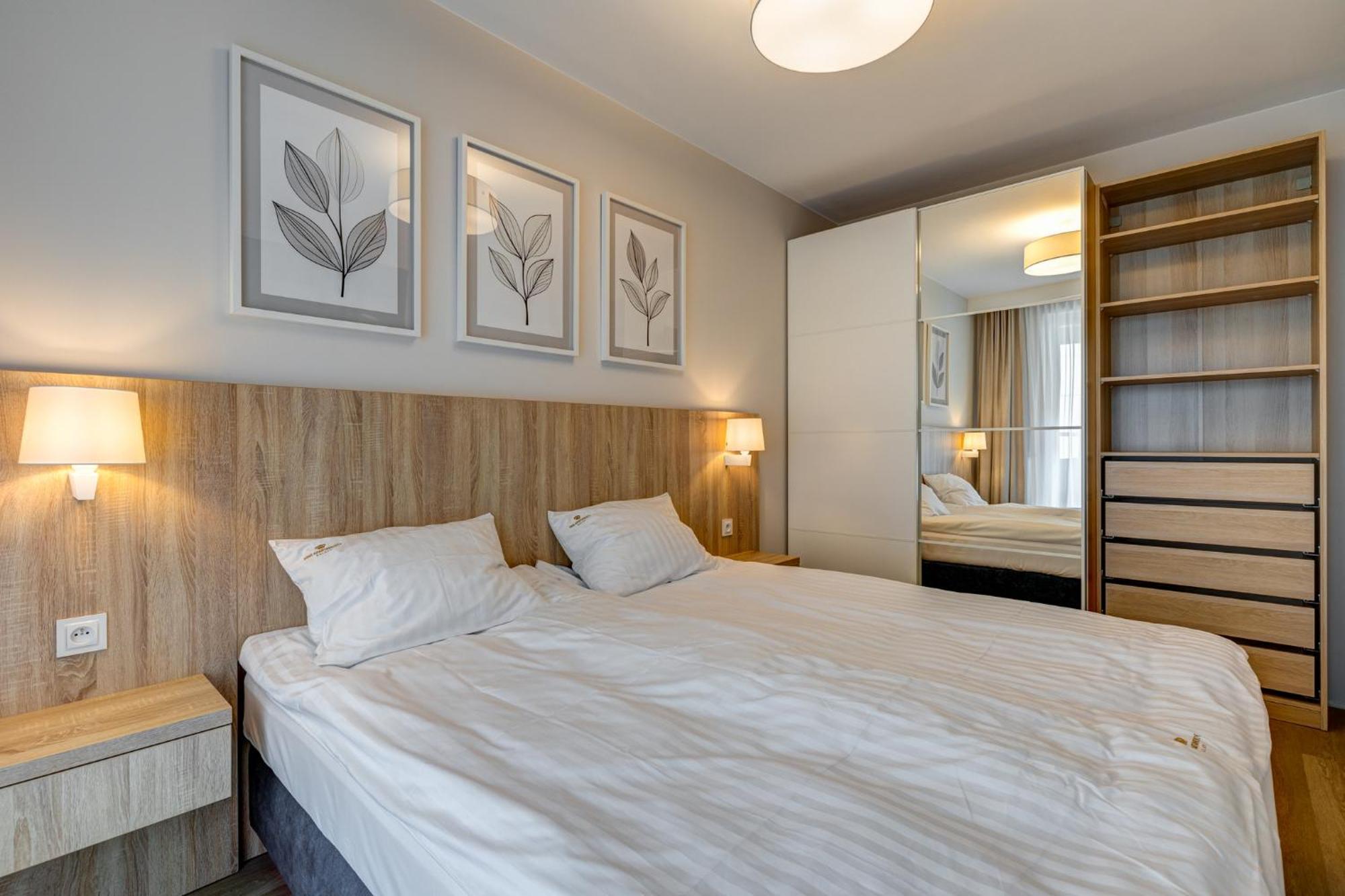 King Apartamenty Galaxy ชเตชชิน ภายนอก รูปภาพ